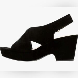 Clarks Women's Maritsa Lara Platform
Sandal Black Suede